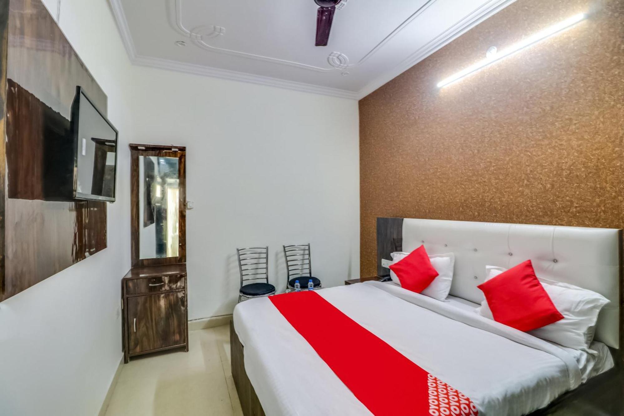 Hotel O Rodstar Chinhat Exterior foto