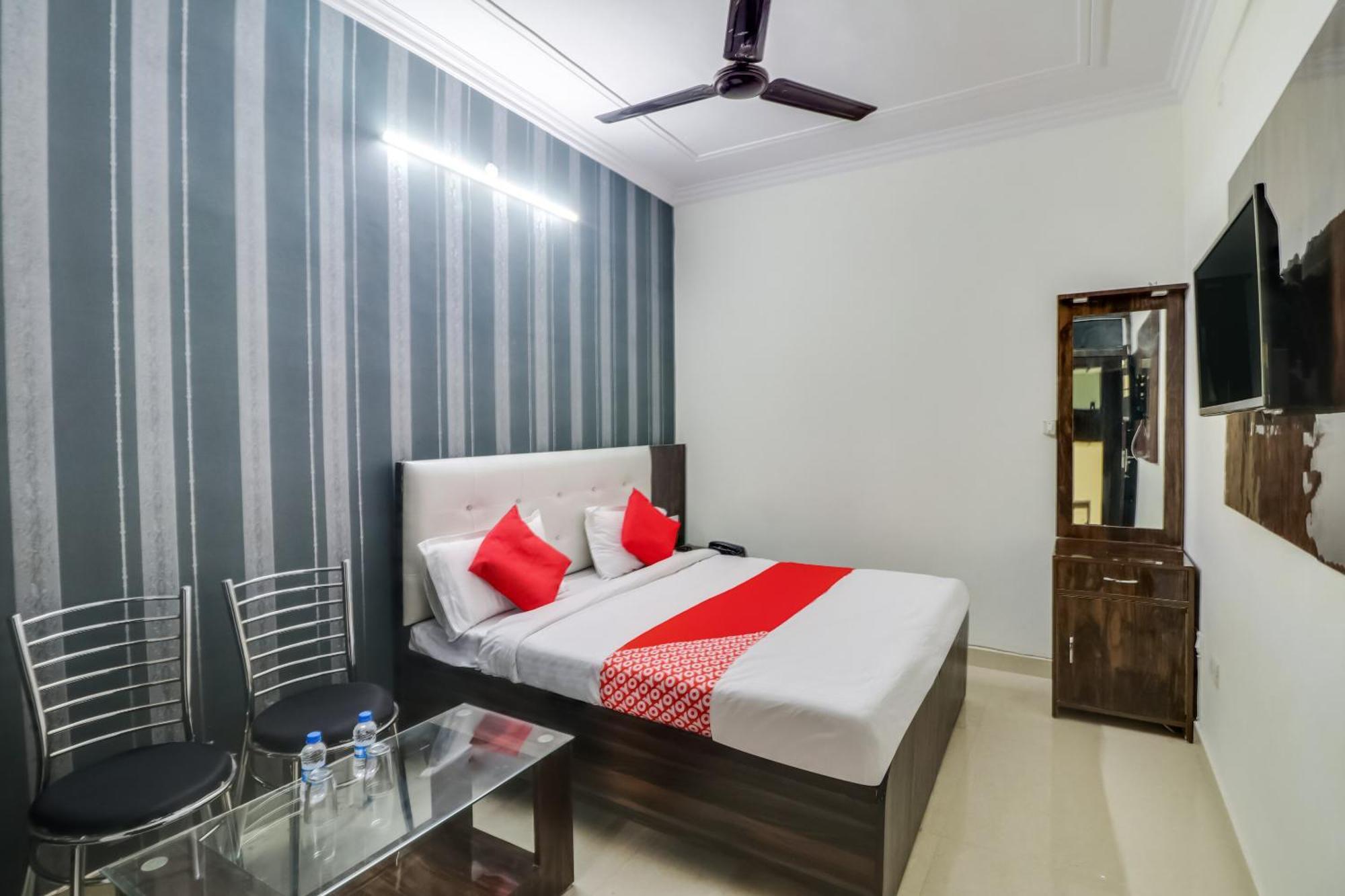Hotel O Rodstar Chinhat Exterior foto