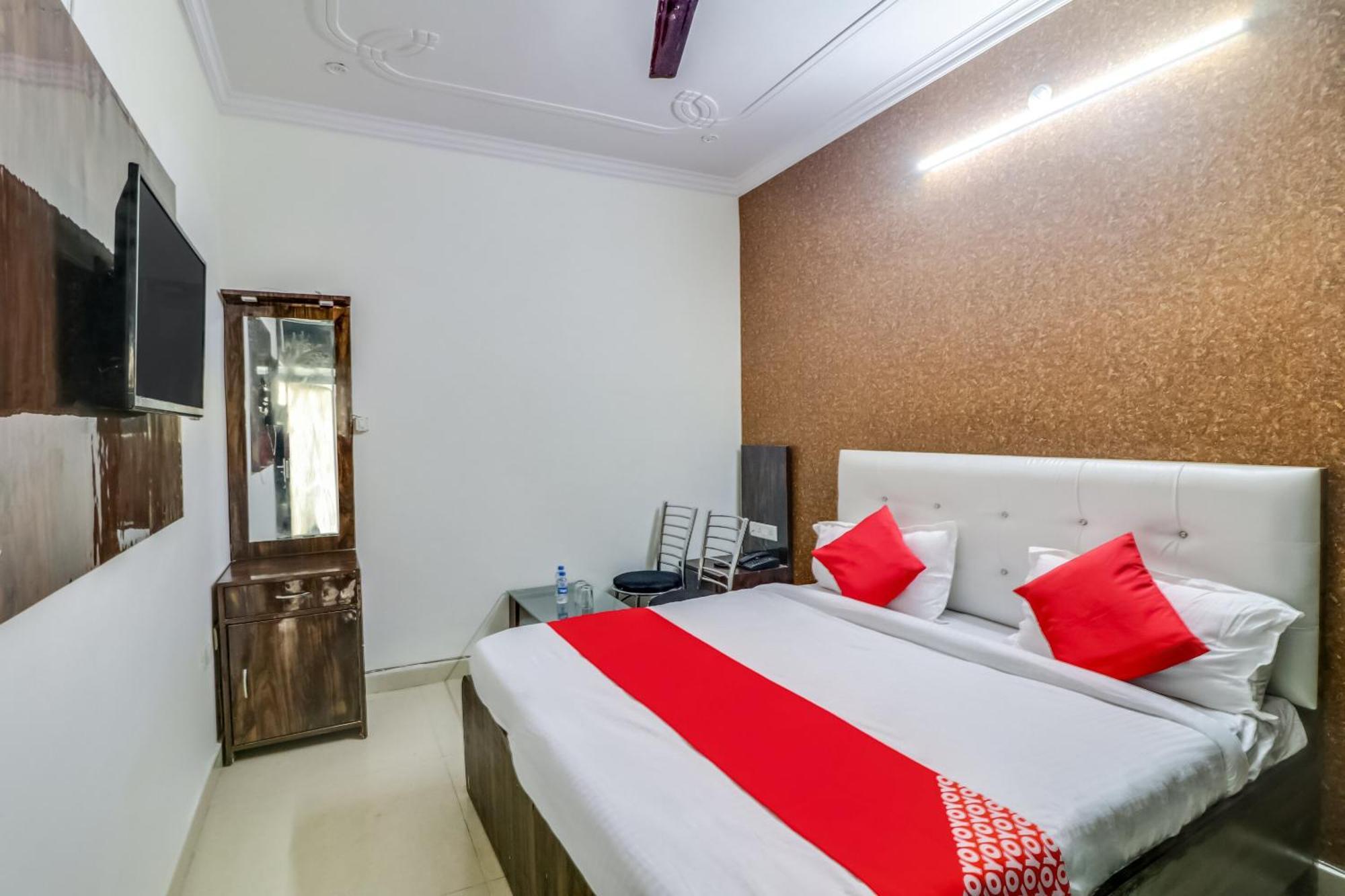 Hotel O Rodstar Chinhat Exterior foto